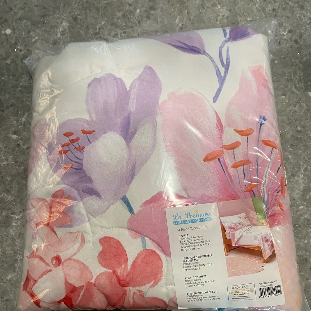 NEW!  Blush Floral Butterfly Toddler Bedding and Comforter Set Bed-In-A-Pink